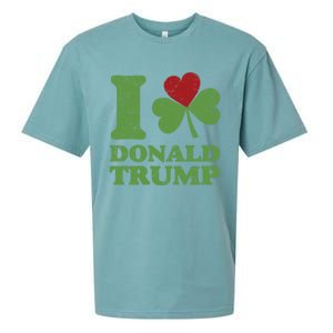 Love Donald Trump Saint Patricks Day Gift Sueded Cloud Jersey T-Shirt