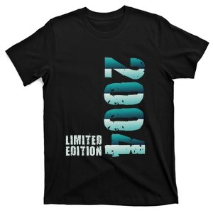 Limited Edition Birthday Made In 2004 Funny Gift T-Shirt