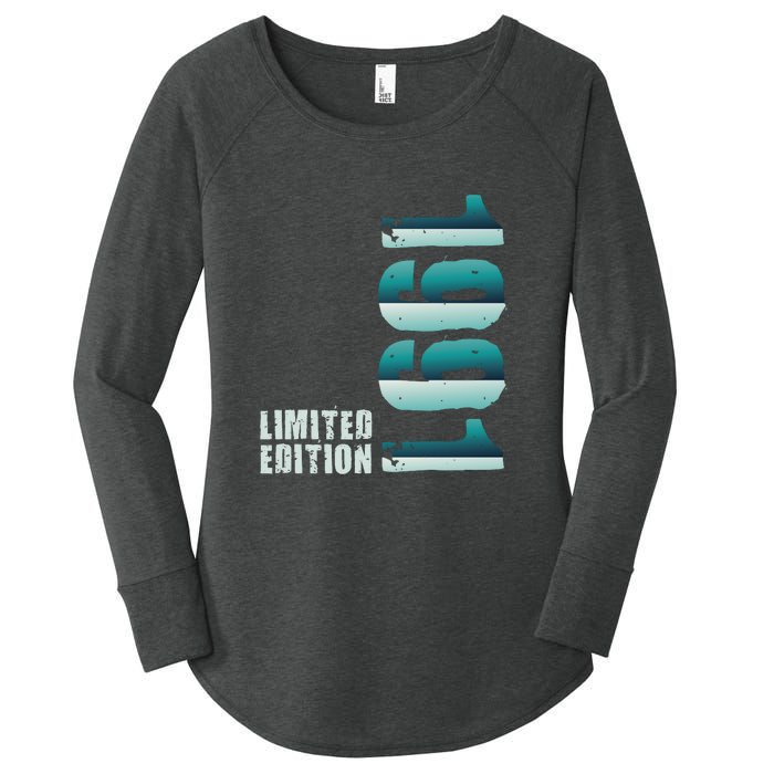 Limited Edition Birthday Made In 1991 Funny Gift Women's Perfect Tri Tunic Long Sleeve Shirt