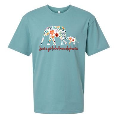 Loves Elephants Gift Great Gift Sueded Cloud Jersey T-Shirt