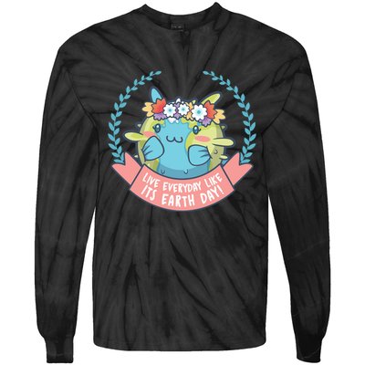 Live Everyday Like It's Earth Day Cute Tie-Dye Long Sleeve Shirt