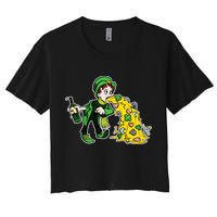 Leprechaun Puking St. Patrick's Day Drinking Women's Crop Top Tee