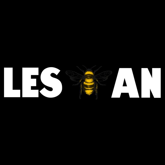 LES-Bee-an Cute Funny Lesbian Drawstring Bag
