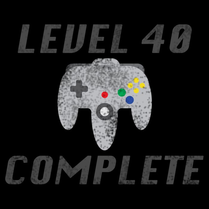 Level 40 Complete 40th Birthday Womens T-Shirt