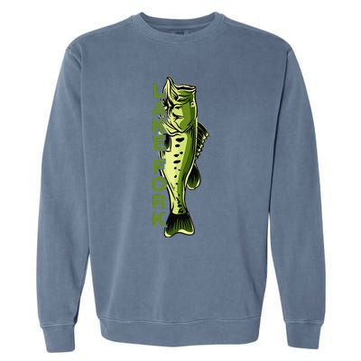 Lake Fork Largemouth Bass Fishing For Texas Fishermen Garment-Dyed Sweatshirt