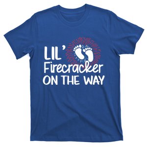 Lil Firecracker On The Way Us Feet Future Patriot Mom Gift T-Shirt