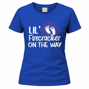 Lil Firecracker On The Way Us Feet Future Patriot Mom Gift Women's T-Shirt