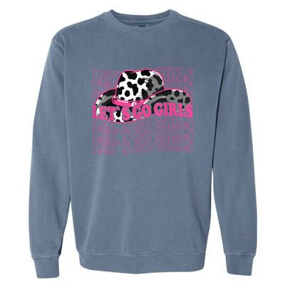 Let´s Go girl - Country Southern Western Cow pattern Garment-Dyed Sweatshirt