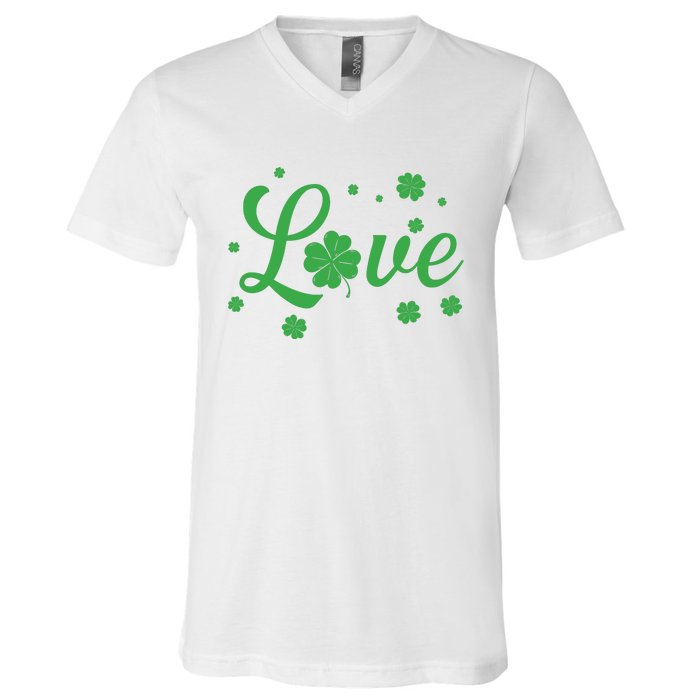 Love Green Shamrocks St Patricks Day V-Neck T-Shirt