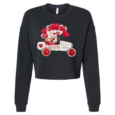 Love Gnome Valentines Day Heart Cropped Pullover Crew