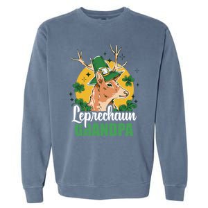 Leprechaun Grandpa With A Deer For St Patrick's Day Gift Garment-Dyed Sweatshirt