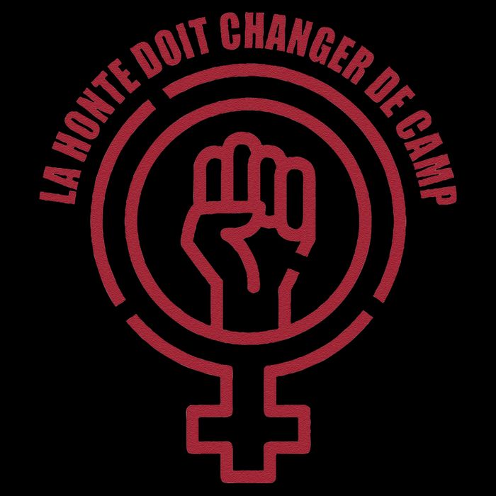 La Honte Doit Changer De Camp Feminist Gisele Pelicot Quote Doggie Tank