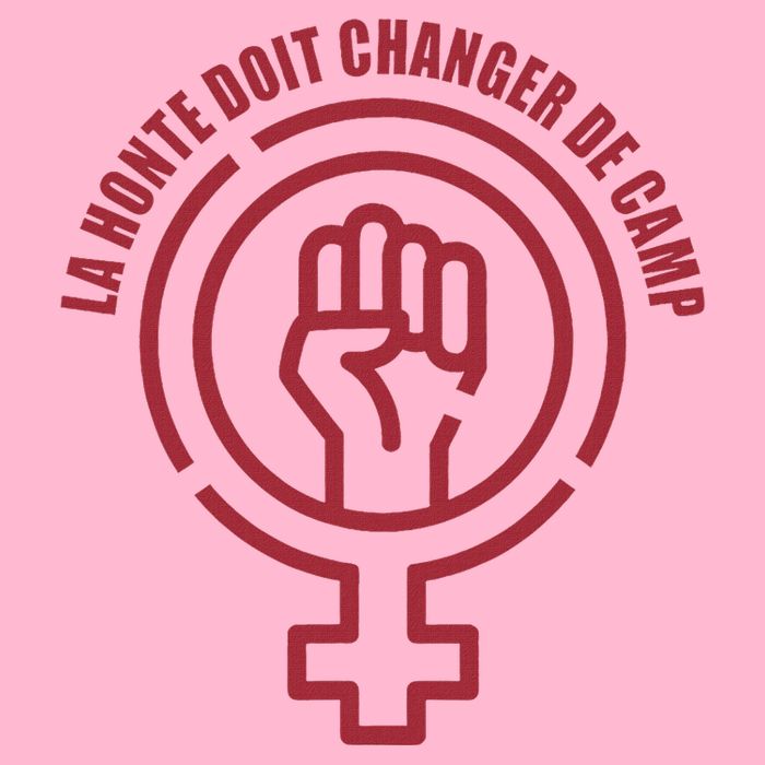 La Honte Doit Changer De Camp Feminist Gisele Pelicot Doggie Tank