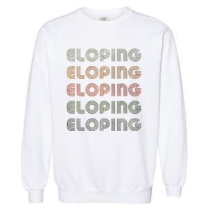 Love Heart Eloping Grunge Garment-Dyed Sweatshirt