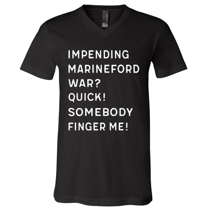 Liz Huyandere Impending Marineford War Quick Somebody Finger Me V-Neck T-Shirt