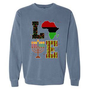 Love Happy Kwanzaa Decorations Africa Map Kinara Candles Garment-Dyed Sweatshirt