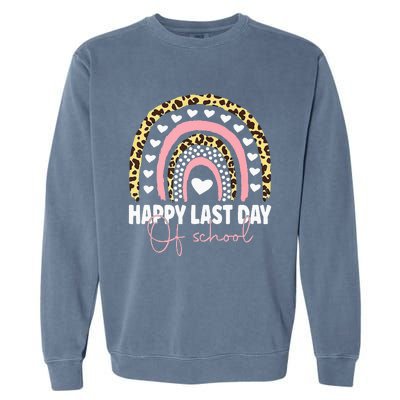 Leopard Happy Last Day Of School Student Graduation Rainbow Garment-Dyed Sweatshirt