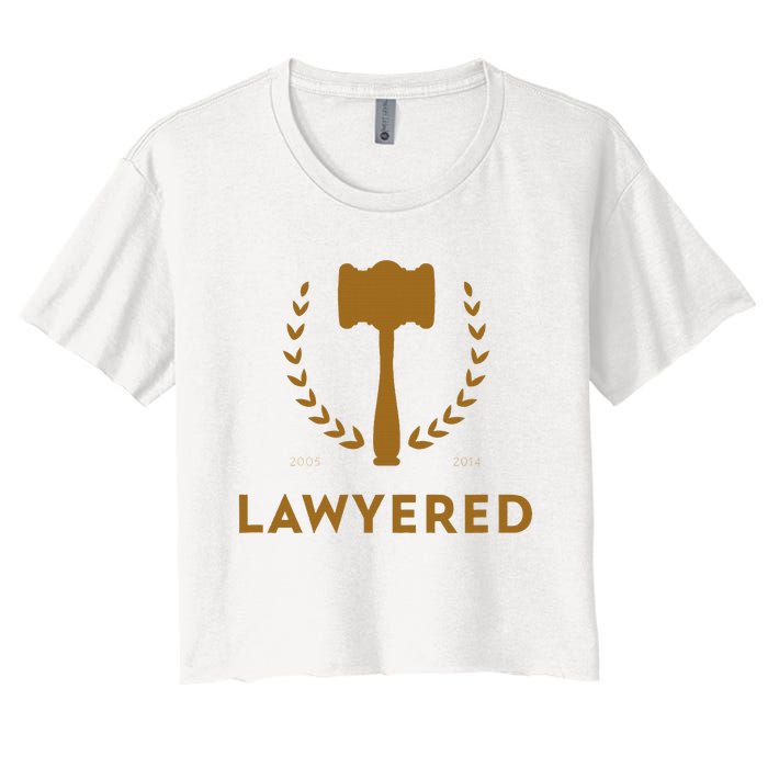 Lawyered Himym Women's Crop Top Tee