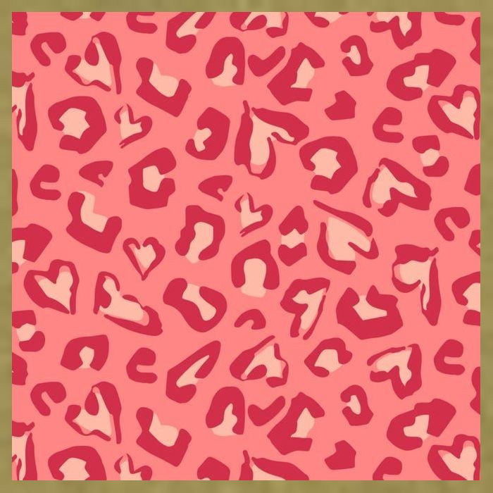 Leopard Heart Pattern Garment-Dyed Women's Muscle Tee