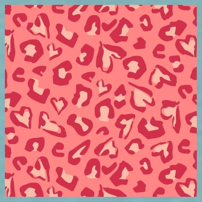 Leopard Heart Pattern Sueded Cloud Jersey T-Shirt