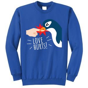 Love Hurts Penguin Funny Cute Valentines Day Gift Great Gift Sweatshirt