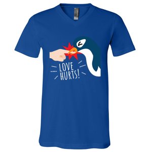 Love Hurts Penguin Funny Cute Valentines Day Gift Great Gift V-Neck T-Shirt