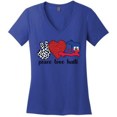 Love Haiti Proud Haitian Flag Haitian Roots Funny Gift Women's V-Neck T-Shirt