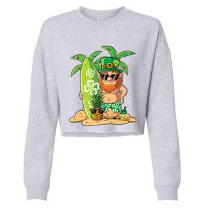 Leprechaun Hawaiian Surfing St Patricks Day Hawaii Meaningful Gift Cropped Pullover Crew