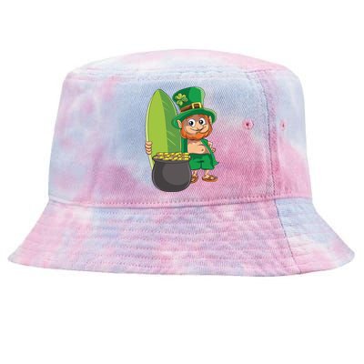 Leprechaun Hawaiian Surfing St Patricks Day Hawaii Aloha Gift Tie-Dyed Bucket Hat