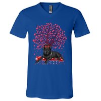 Love Heart Tree Labrador Retriever Dog Valentine's Day Meaningful Gift V-Neck T-Shirt