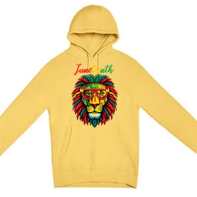 Lion Juneteenth 1865 Black History Freedom African American Premium Pullover Hoodie