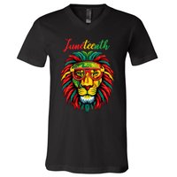 Lion Juneteenth 1865 Black History Freedom African American V-Neck T-Shirt