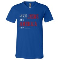 Love Jesus And America Too Funny America Flag V-Neck T-Shirt