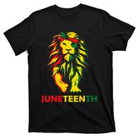 Lion Juneteenth Cool Black History African American Flag T-Shirt