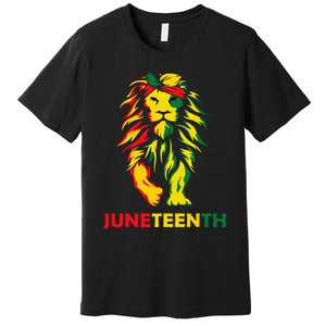 Lion Juneteenth Cool Black History African American Flag Premium T-Shirt