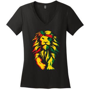 Lion Juneteenth Cool Black History African American Flag Women's V-Neck T-Shirt