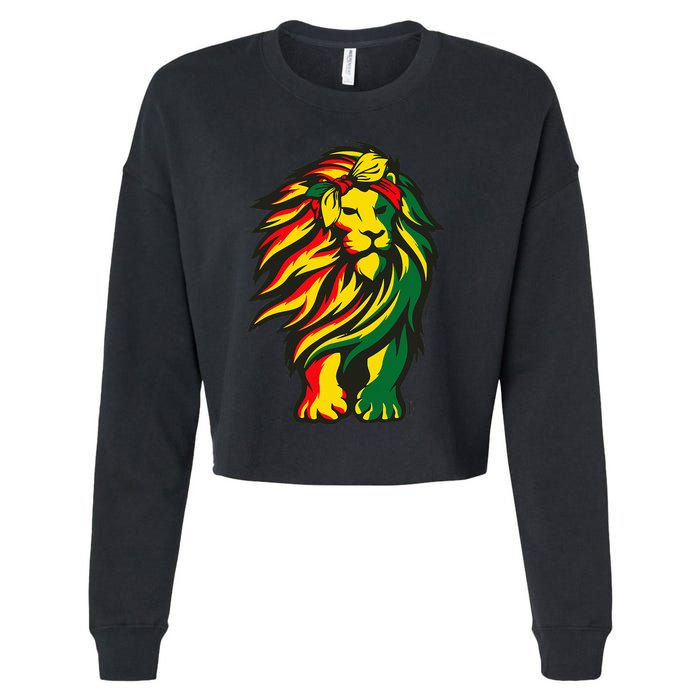 Lion Juneteenth Cool Black History African American Flag Raglan Cropped Pullover Crew