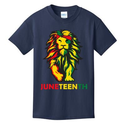 Lion Juneteenth Cool Black History African American Flag Kids T-Shirt