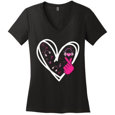 Love Kpop Finger Heart Korean Pop Music K Pop Women's V-Neck T-Shirt