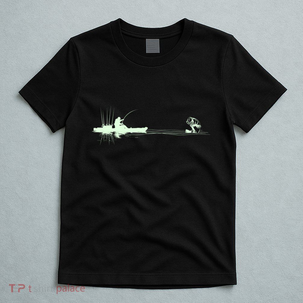 Largemouth Kayak Fishing Kayaking Angler Graphic Fisher Cool Gift T-Shirt