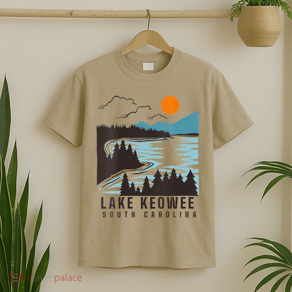 Lake Keowee Lake South Carolina Summer Lake Life Boating T-Shirt