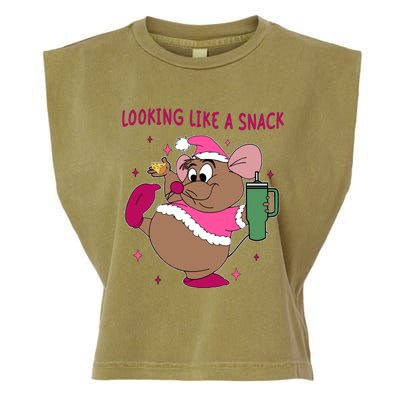 Looking Like A Snack Christmas Trip Garment-Dyed Women's Muscle Tee