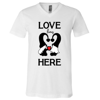 Love Lives Here Happy Valentines Gnome Heart V-Neck T-Shirt
