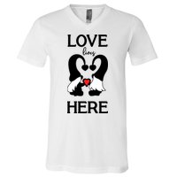 Love Lives Here Happy Valentines Gnome Heart V-Neck T-Shirt