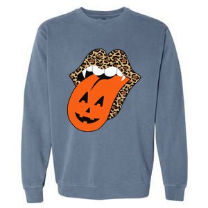 Leopard Lips Halloween Lips Vampire Mouth Pumpkin Tongue Garment-Dyed Sweatshirt