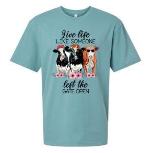 Live Life Like Someone Left The Gate Open Heifer Cow Sueded Cloud Jersey T-Shirt