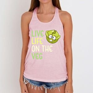 Live Life On The Veg Funny Vegetable Lettuce Vegan Lifestyle Funny Gift Women's Knotted Racerback Tank