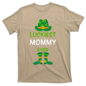 Luckiest Mommy Ever Irish Mom St Patricks Day Family Outfit T-Shirt