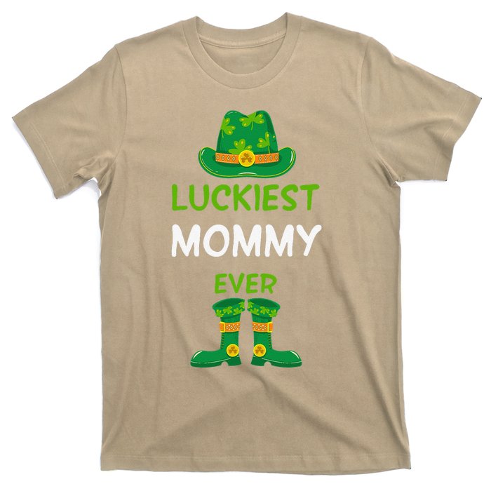 Luckiest Mommy Ever Irish Mom St Patricks Day Family Outfit T-Shirt