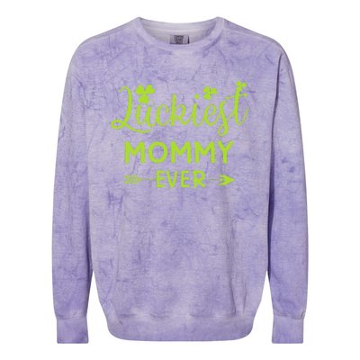 Luckiest Mommy Ever Matching St Patricks Day Gift For Mommy Colorblast Crewneck Sweatshirt